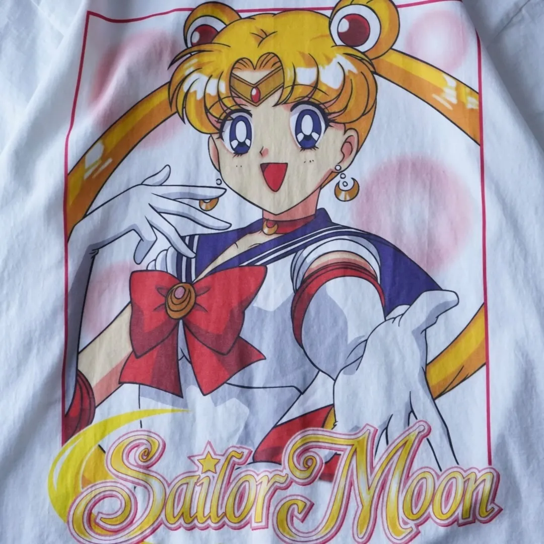 【“OTAKU” Tee アンダー¥9,800- オンライン...