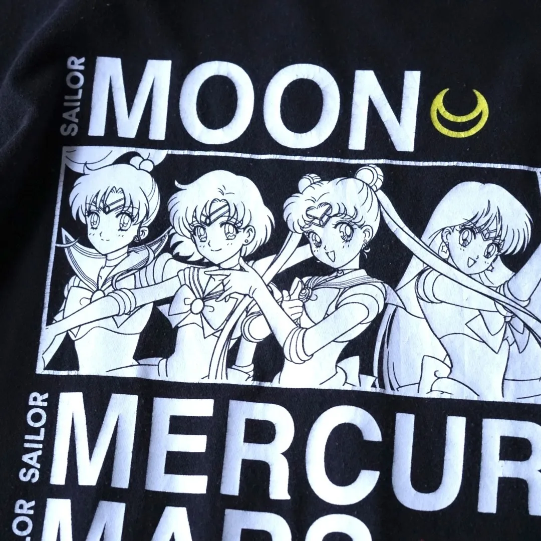 【“OTAKU” Tee アンダー¥9,800- オンライン...