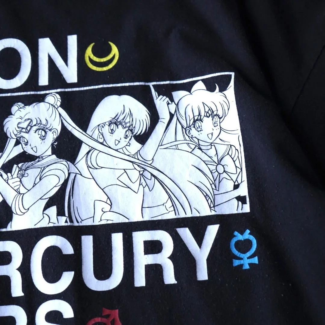 【“OTAKU” Tee アンダー¥9,800- オンライン...