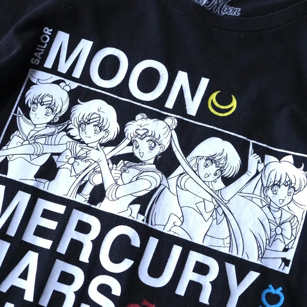 【“OTAKU” Tee アンダー¥9,800- オンライン...