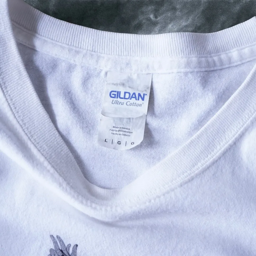 【“OTAKU” Teeオンライン入荷 - 勝ち目のない敵と...