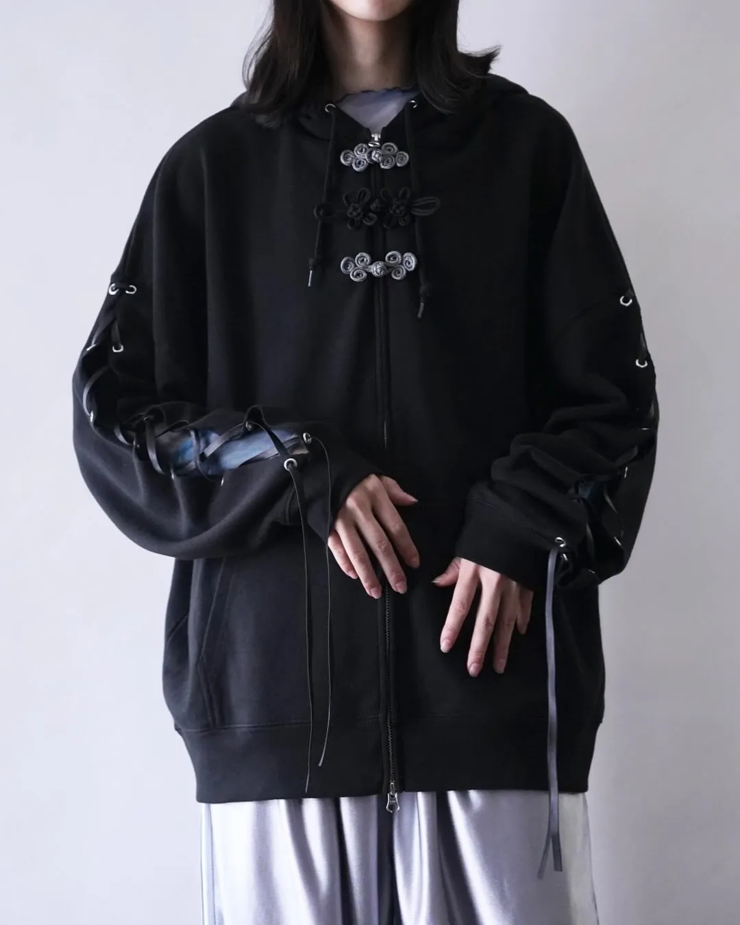 【New Remake / Original Lace-Up...